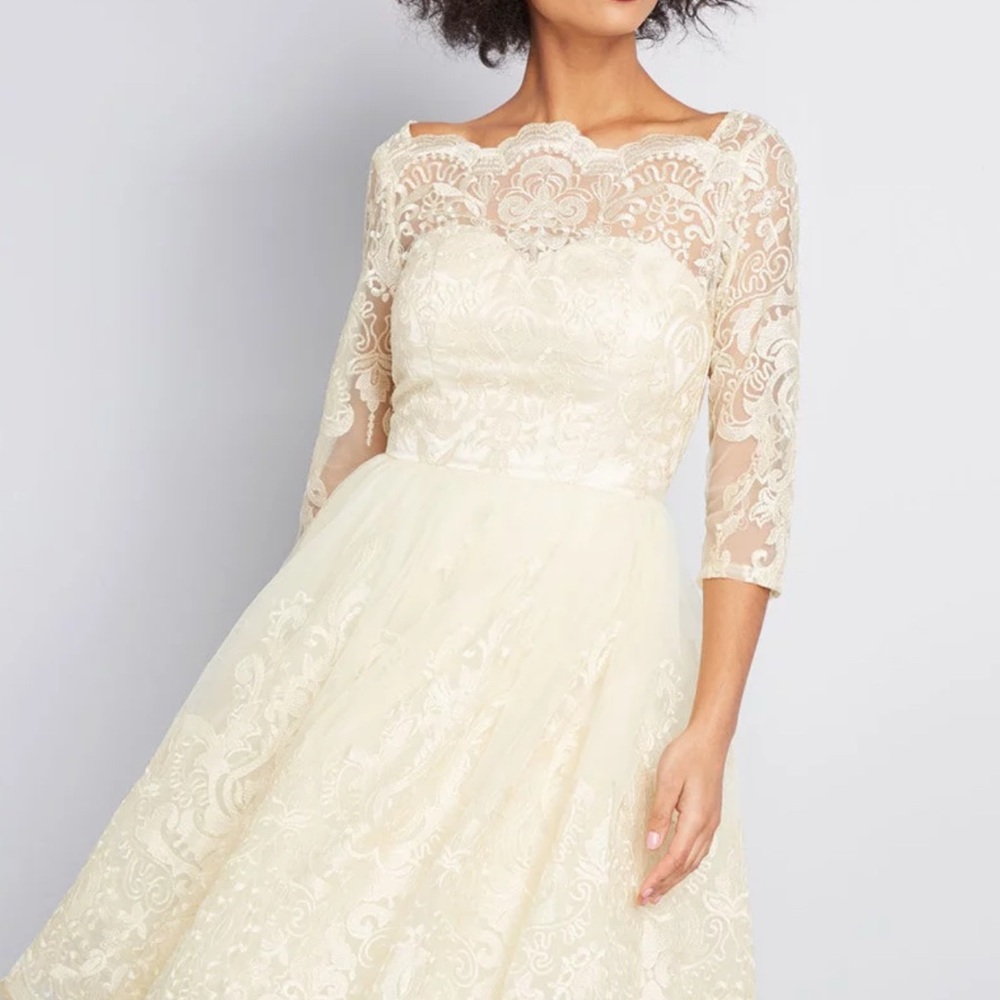 ModCloth ChiChi London Gilded Grace Lace Dress